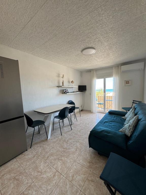 Front de mer T2 balcon, jardin, garage, proche commerces - 3