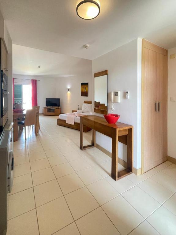 Sunset Serenity Studio, Santa Maria