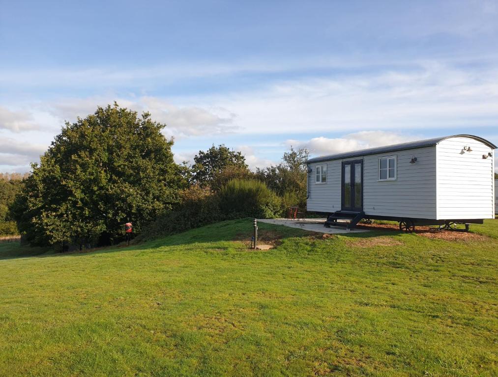 Isabel Top Farm, Marsham