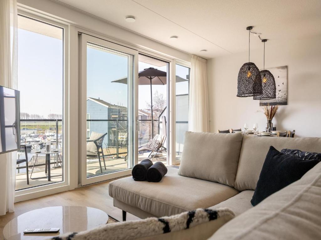 Apartment in Kortgene with Harbor Views, Kortgene