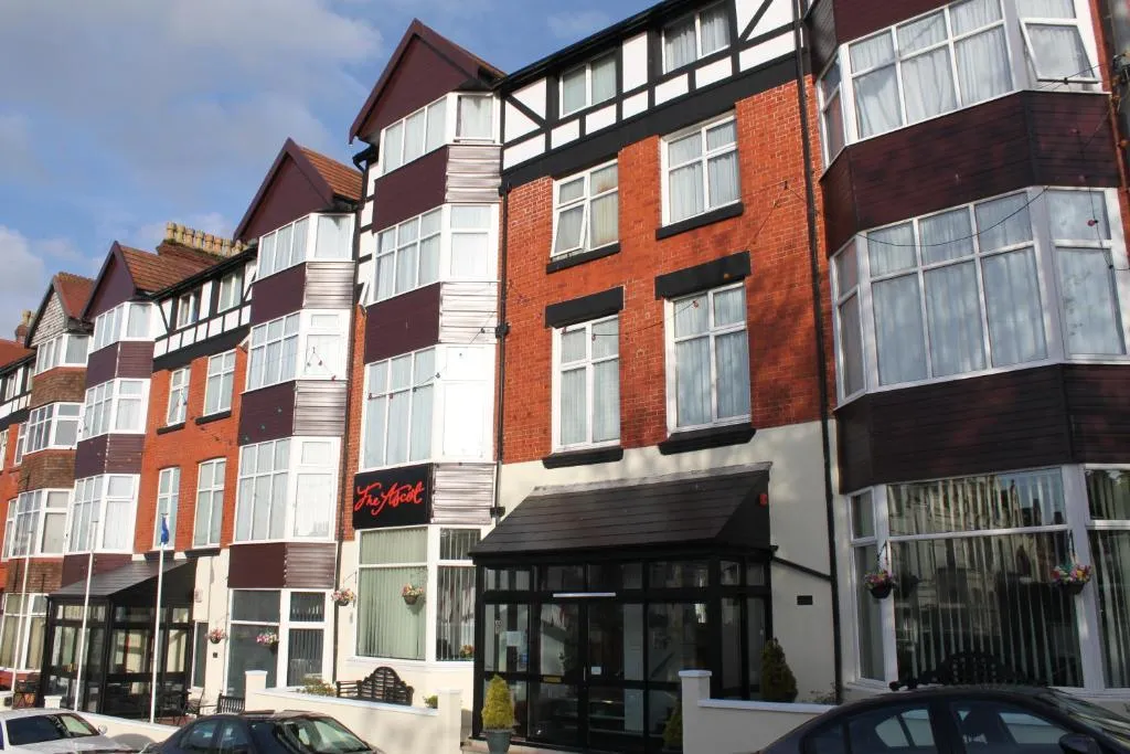 Ascot Hotel, hotel in Douglas