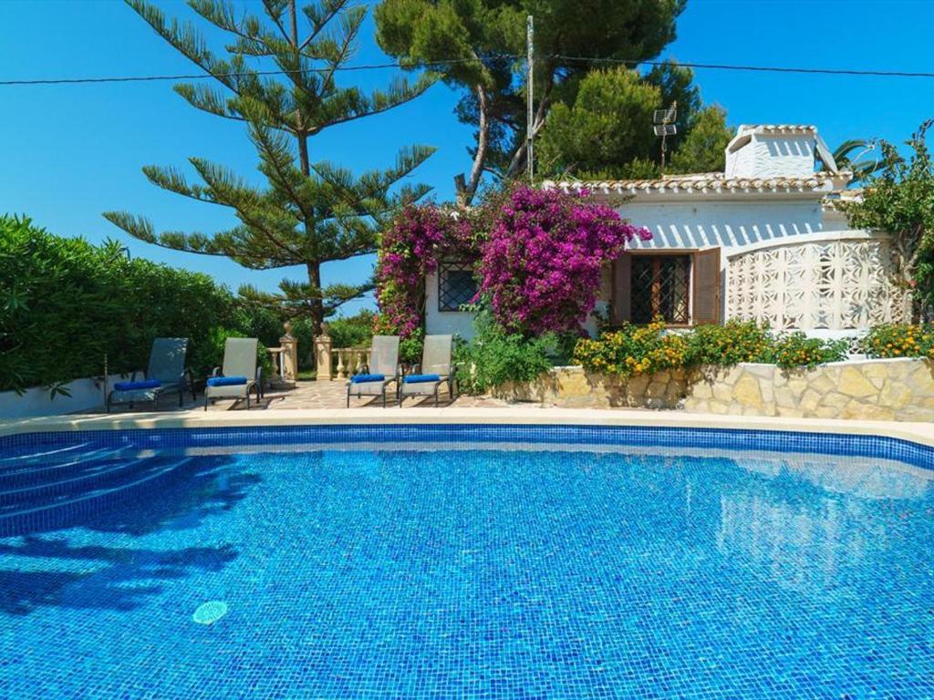 Encantadora villa en Javea con piscina privada y aire acondicionado, cerca de la playa - ES-160-18 - 2