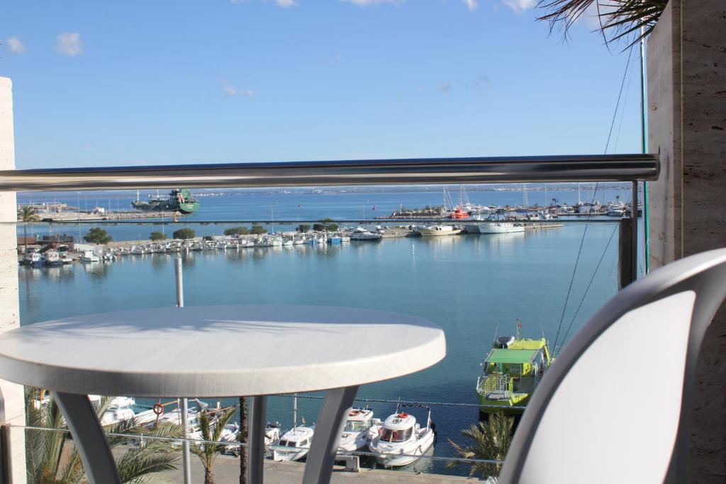 Hostal Brisa Marina - 3