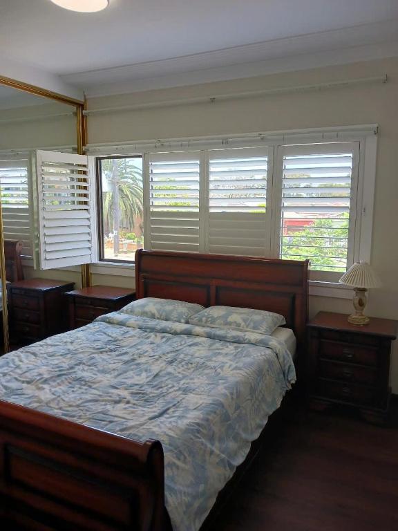 Cosy place with a nice garden, Mount Pritchard