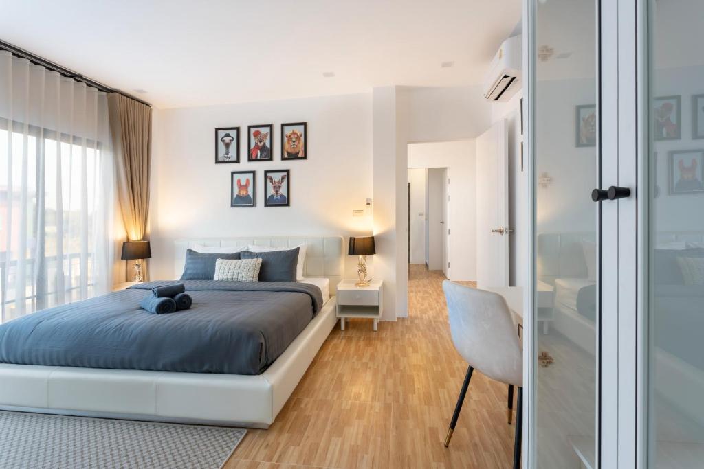 Private Pool Villa 3BR- 5km from Centralfestival