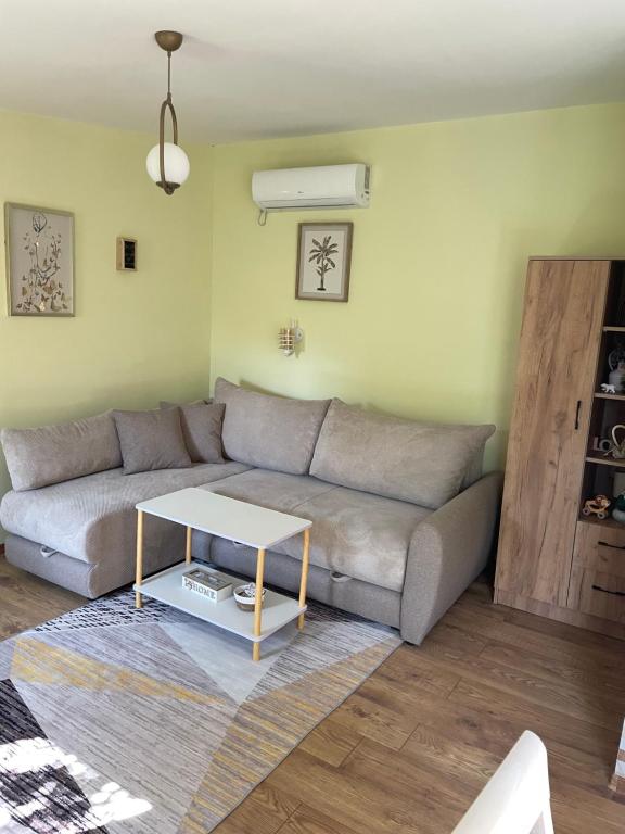 Tiny home in nature two hearts, Ulcinj