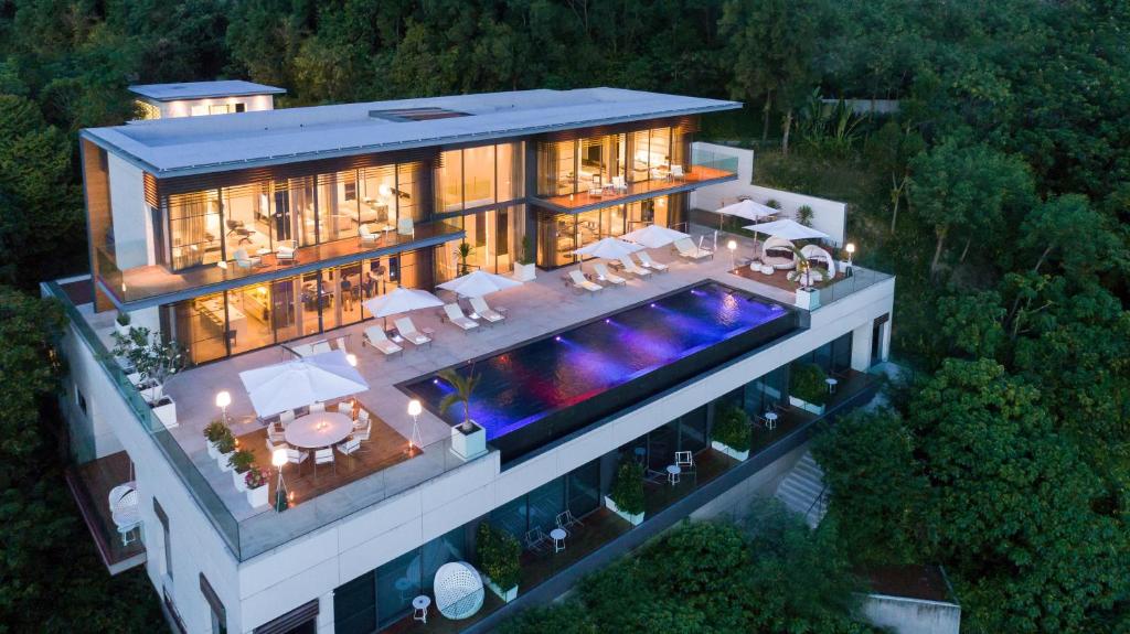 Cliff Top Residence, Phuket