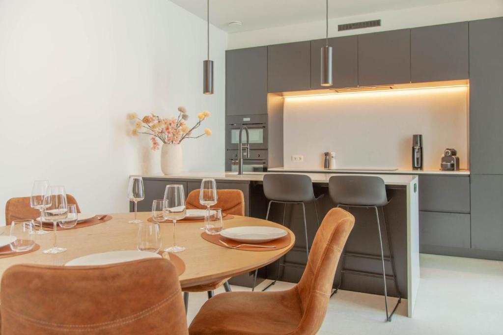 Serene Apartment in the Heart of Antwerp, Antverpy