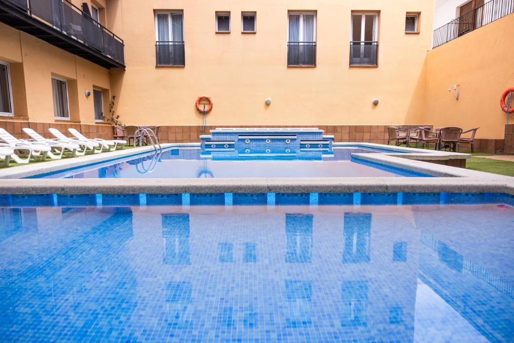 RVHotels Mar de Tossa - 4