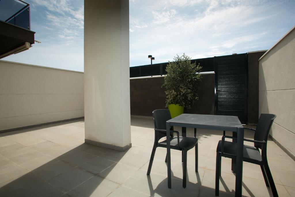 Apartamentos Fuengirola Playa — Hotel building in Fuengirola, Andalusia