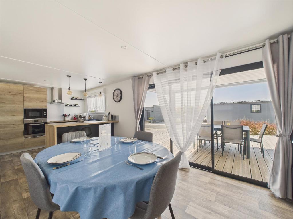 Chalet pour 6, residence avec piscine, Brétignolles-sur-Mer