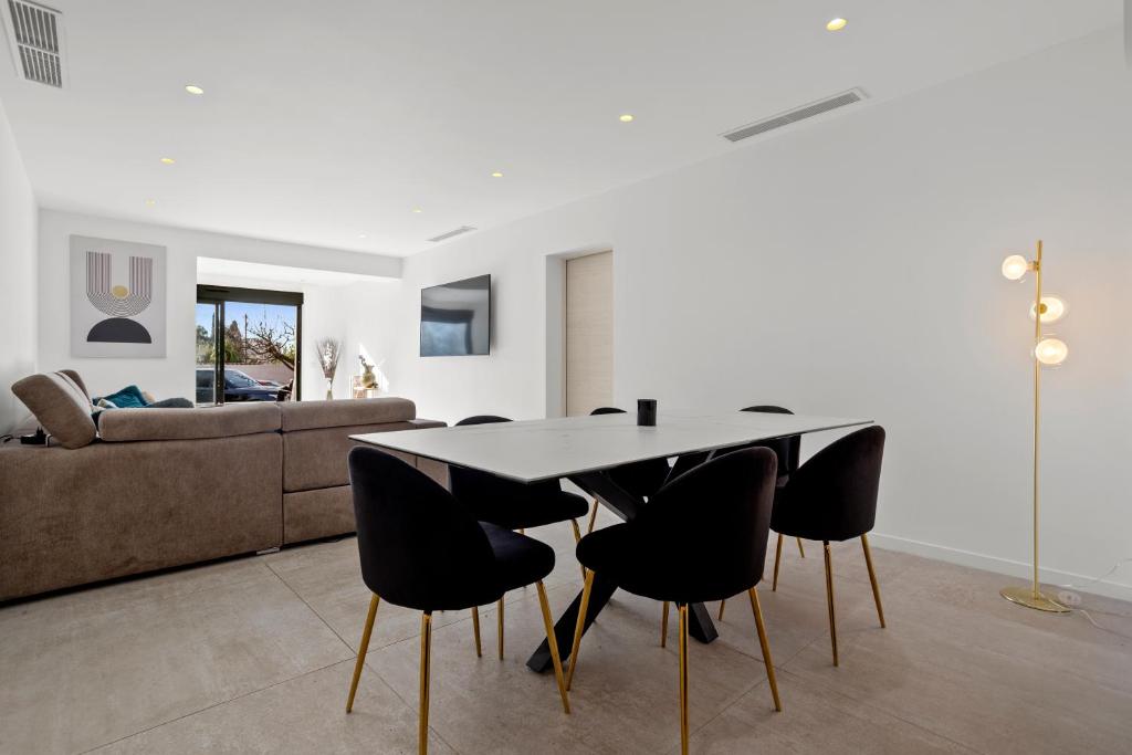 Havre de Paix avec Villa Prestige Cannes , Piscine Chauffée, Alarme, Caméras Parking privée - 3