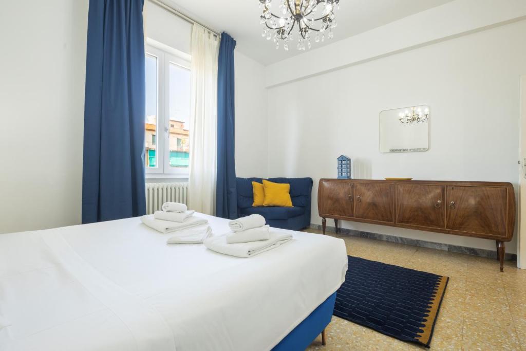 Three-Bedroom Florence Home - 2