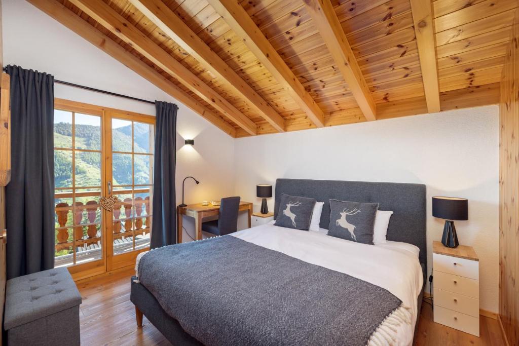 Chalet Belle Vue – Alpine Charm with a View to Remember - 3