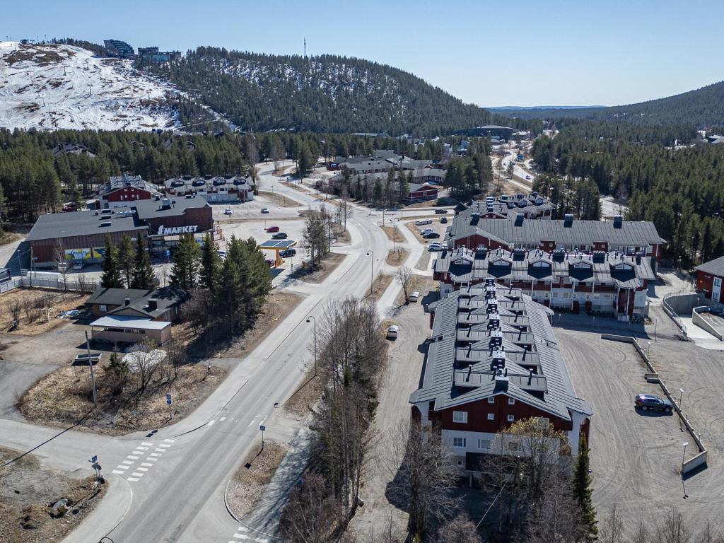 Starveil Studio 1601 by Aavalevi, Levi