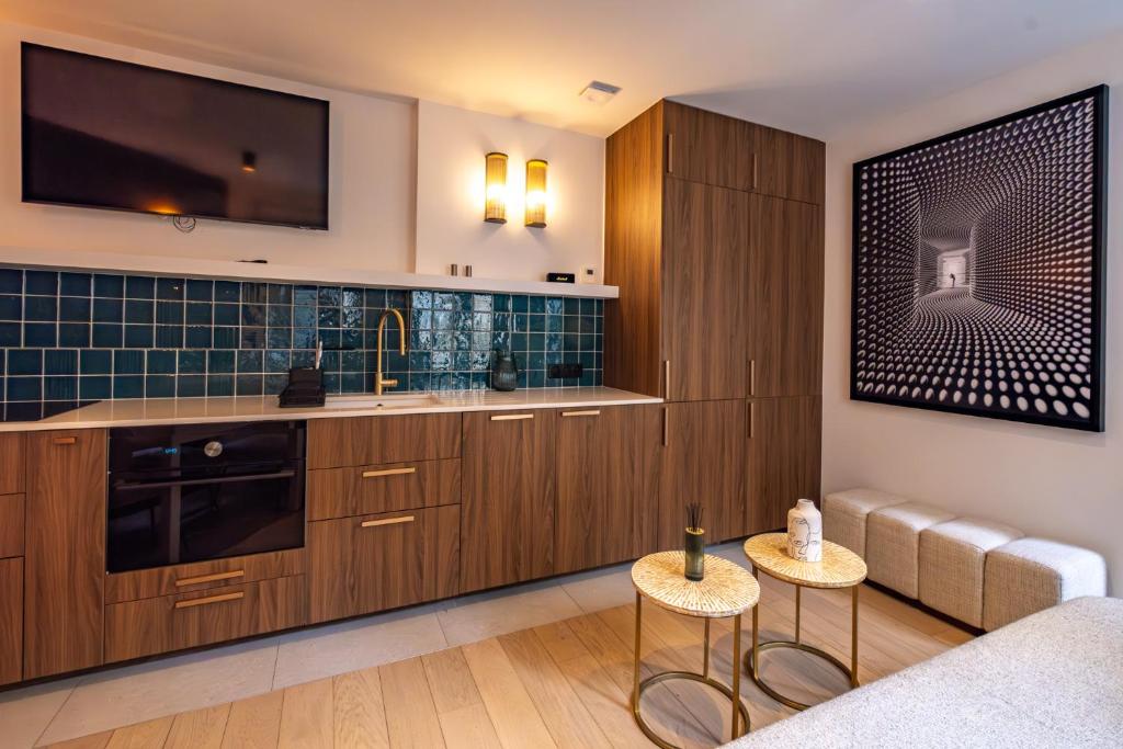 4 Guest - Hausmanian Flat Arc de Triomph - 4