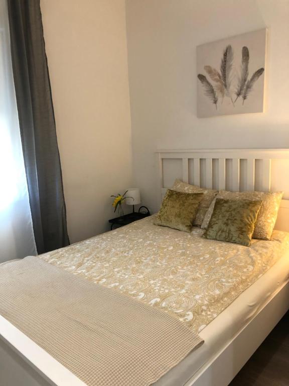 Studio Stipe- with free parking, self check-in 0-24, Záhřeb