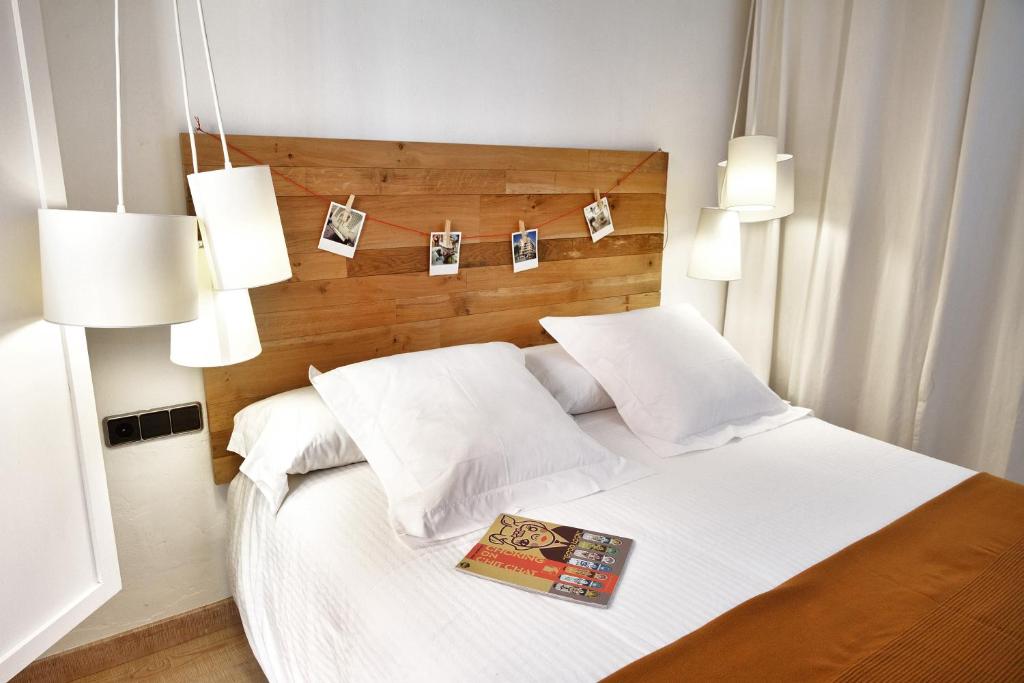 Feelathome Center Apartments - 4