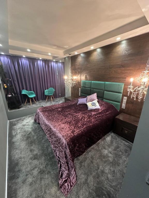 B&M King Bed Self check-in, Vilnius