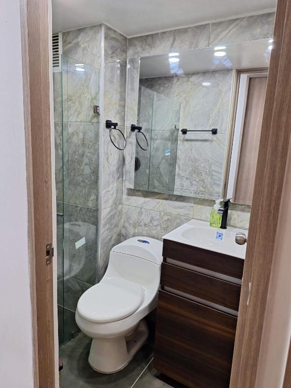 Ideal apartment next to the Terminal - 2