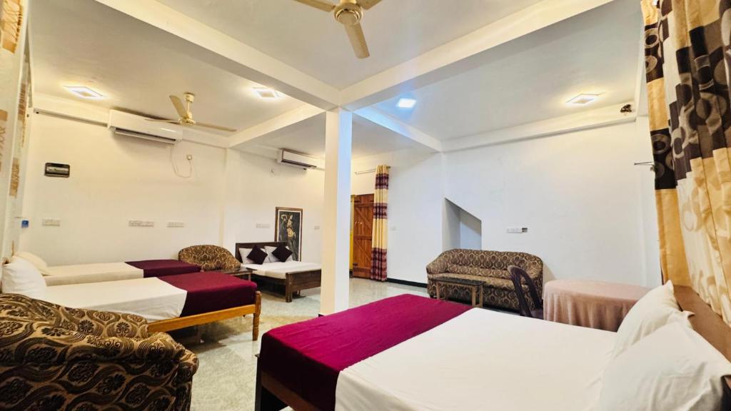 The Hideaway Haven, Trincomalee