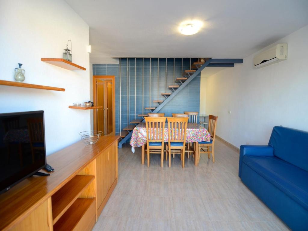 Apartment in Spain near Sandy Beach - 2