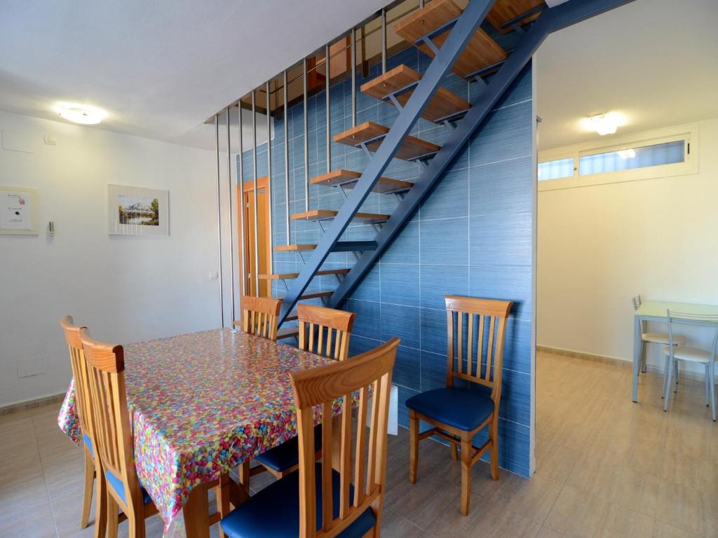Apartment in Spain near Sandy Beach - 4