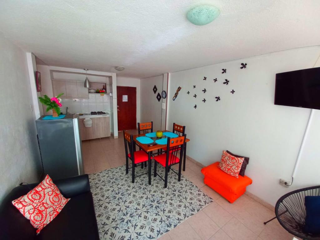 APARTAMENTO RODADERO VISTA Y PLAYA In - 2