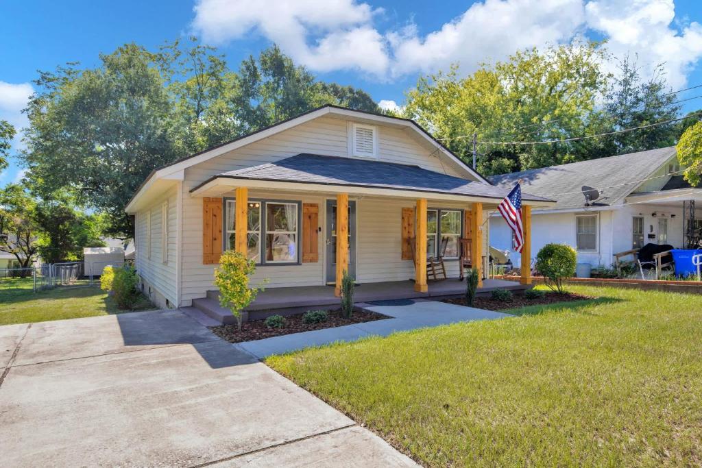 Close to Downtown & Fort Bragg- The Precious Pearl, Fayetteville