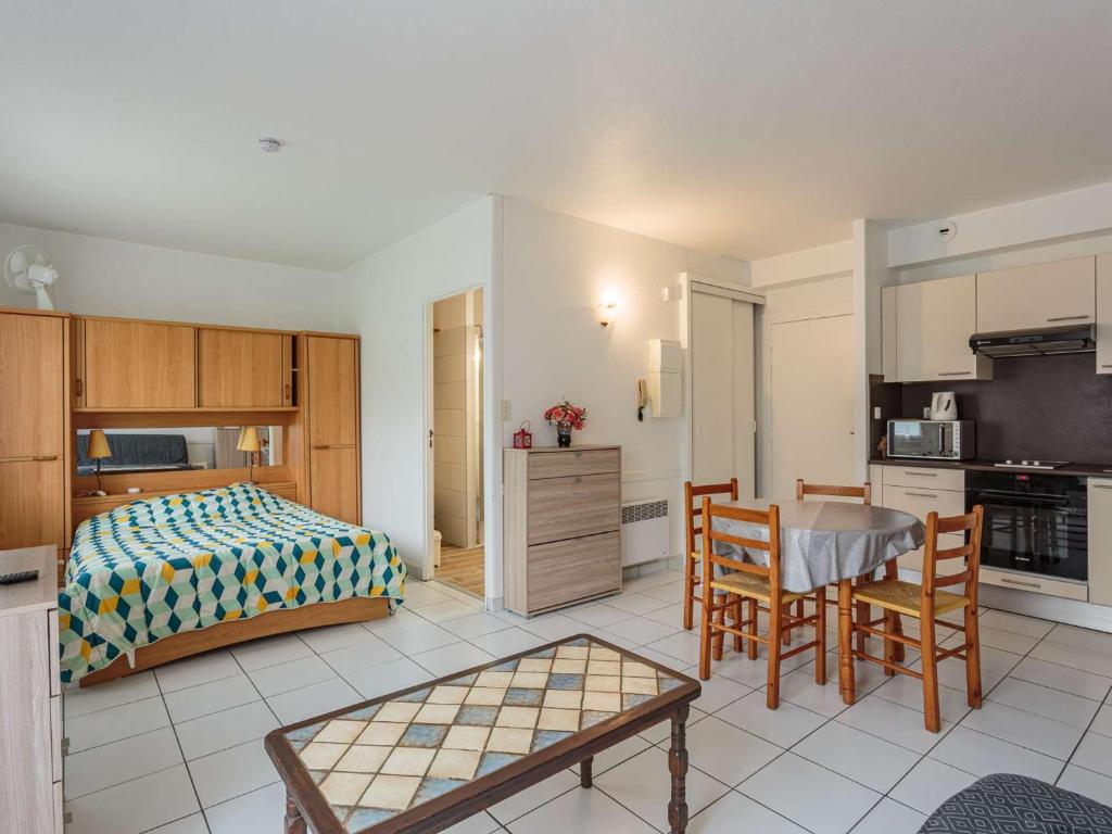 Studio confortable avec jardin et parking à Cambo-les-Bains - FR-1-4-703 - 3