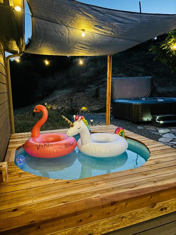 Manzanita Hill-35 miles to Yosemite, 10 miles to Mariposa with 8 person spa, Mariposa