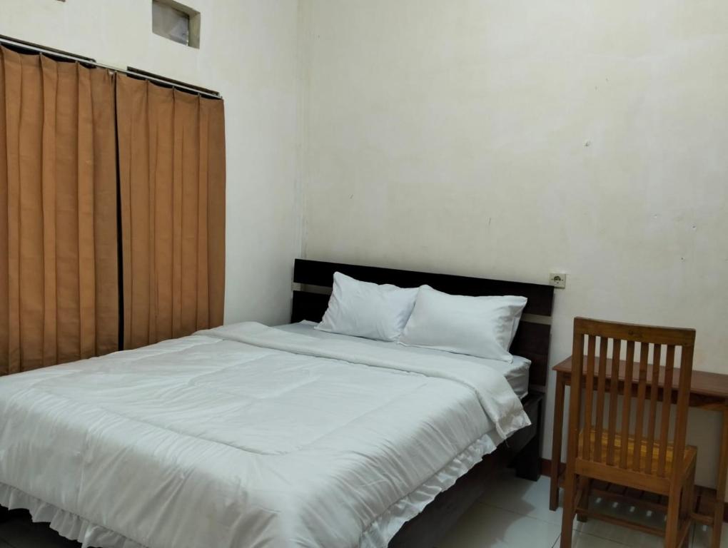 Ochabajo Homestay, Komodo Labuan Bajo Airport