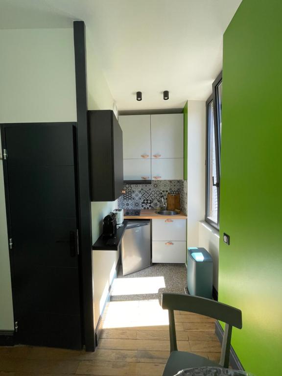 Furnished studio Downtown Aix les Bains 103 - 4
