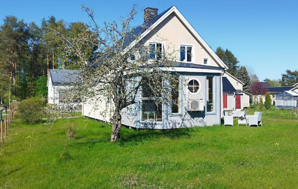 Awesome Home In Sandarne With Wifi, Sandarne