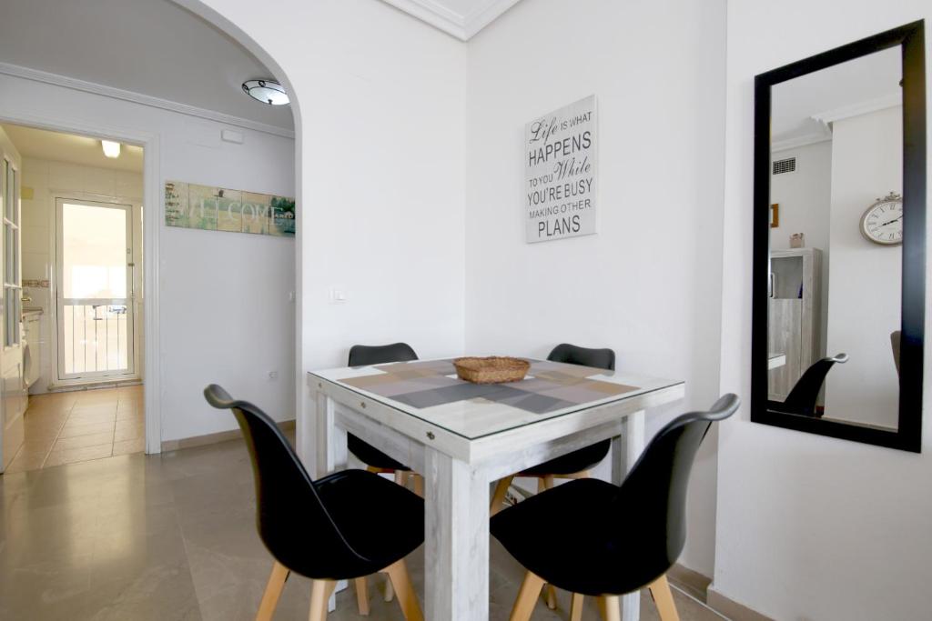 Apartment R-FARO 전경