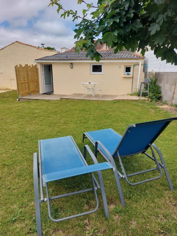 L'escargot bleu, Sainte-Foy