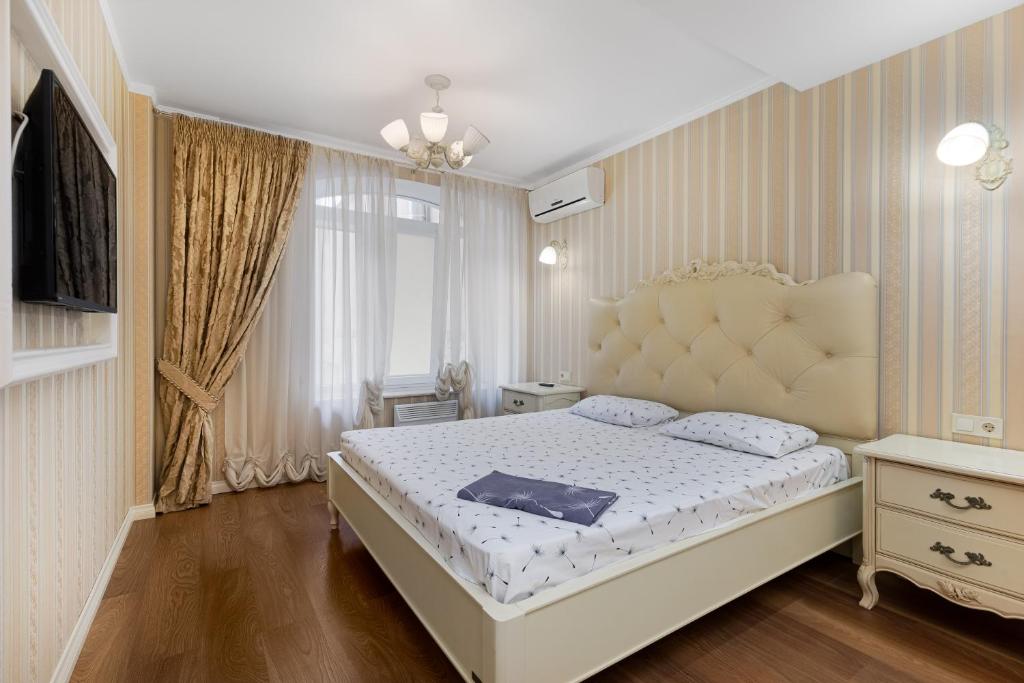 10 Deribasivska Cozy Apartment, Odessa