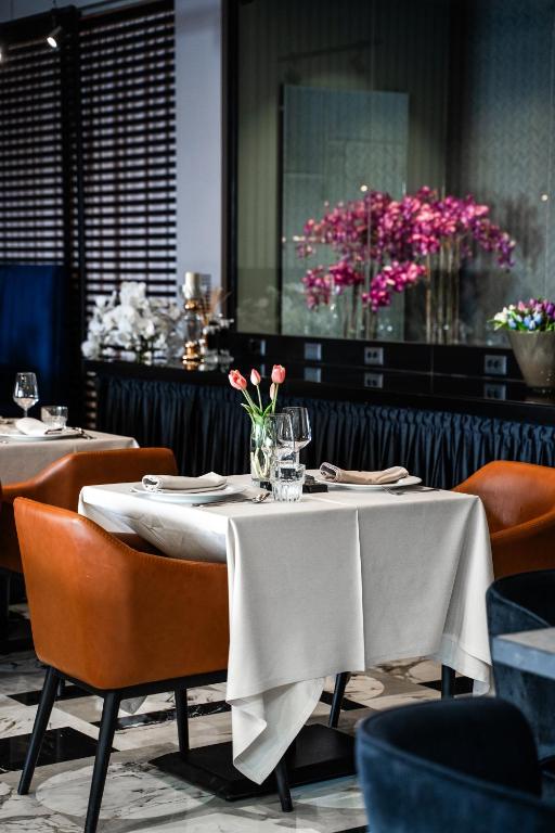 אוכל ומשקאות