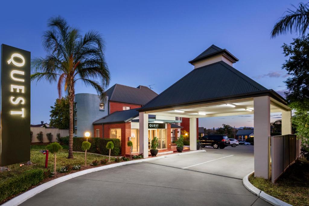 Quest Tamworth, Tamworth