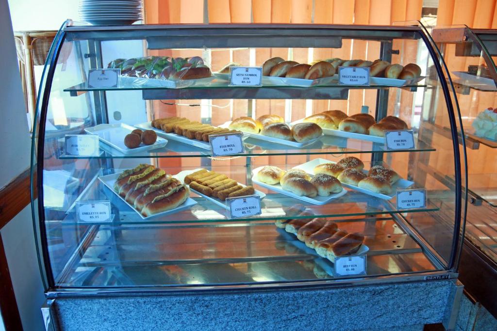 Makanan dan Minuman