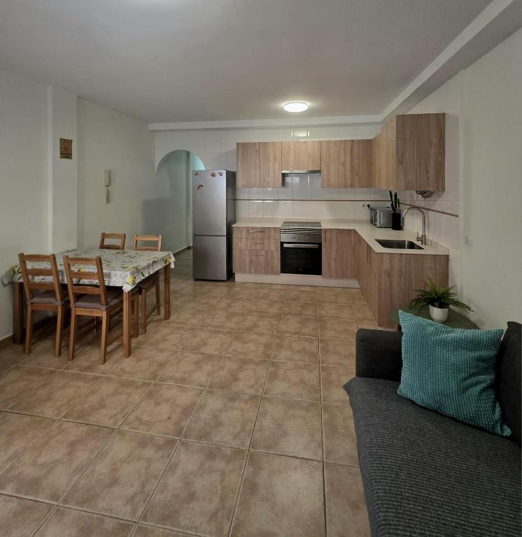 Apartment Playa las Vistas - 1