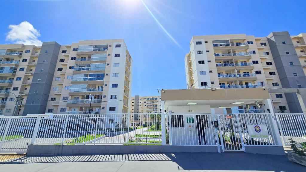 Resort Aruana com 2qts, ar, piscina e muito verde, Aracaju