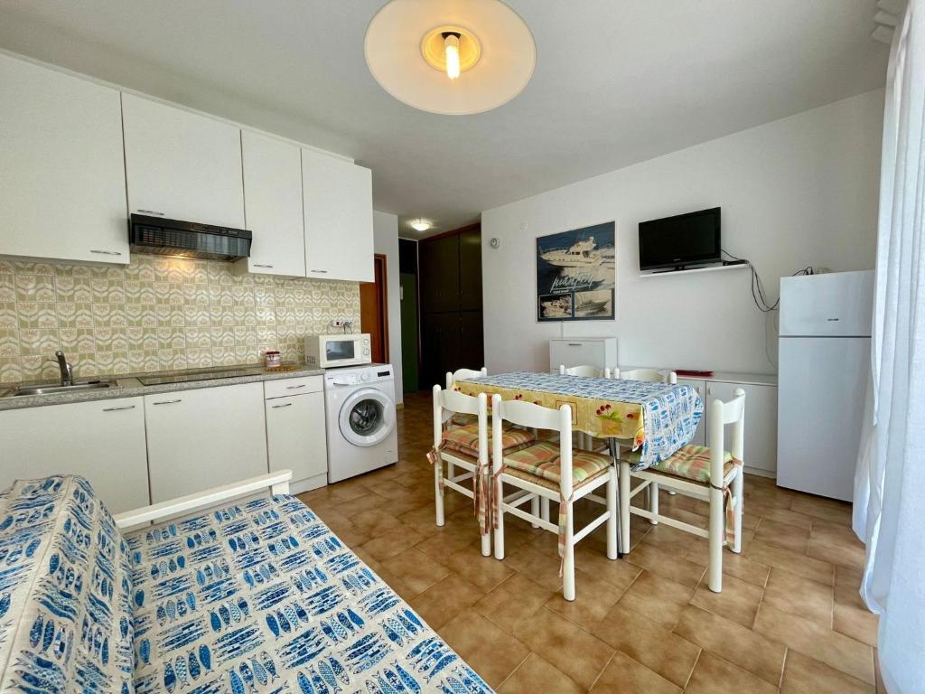 Flat 180 metres from the beach - 2