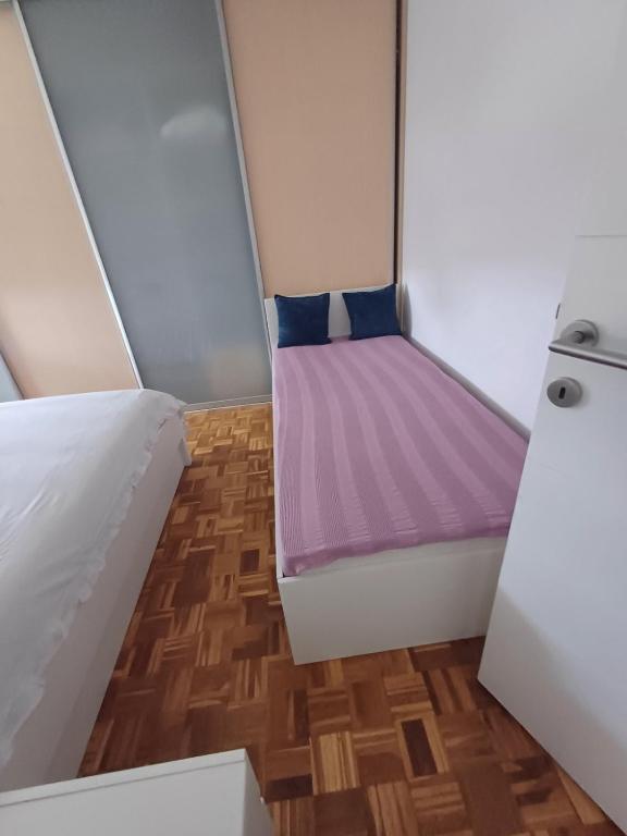 Sunny Sarajevo Stay - 4