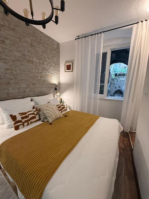 Diokletian's Golden Nest, Spalato (Split)