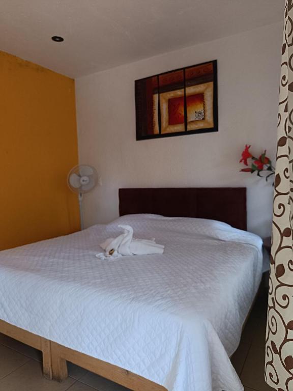 Los Robles, Tepoztlán