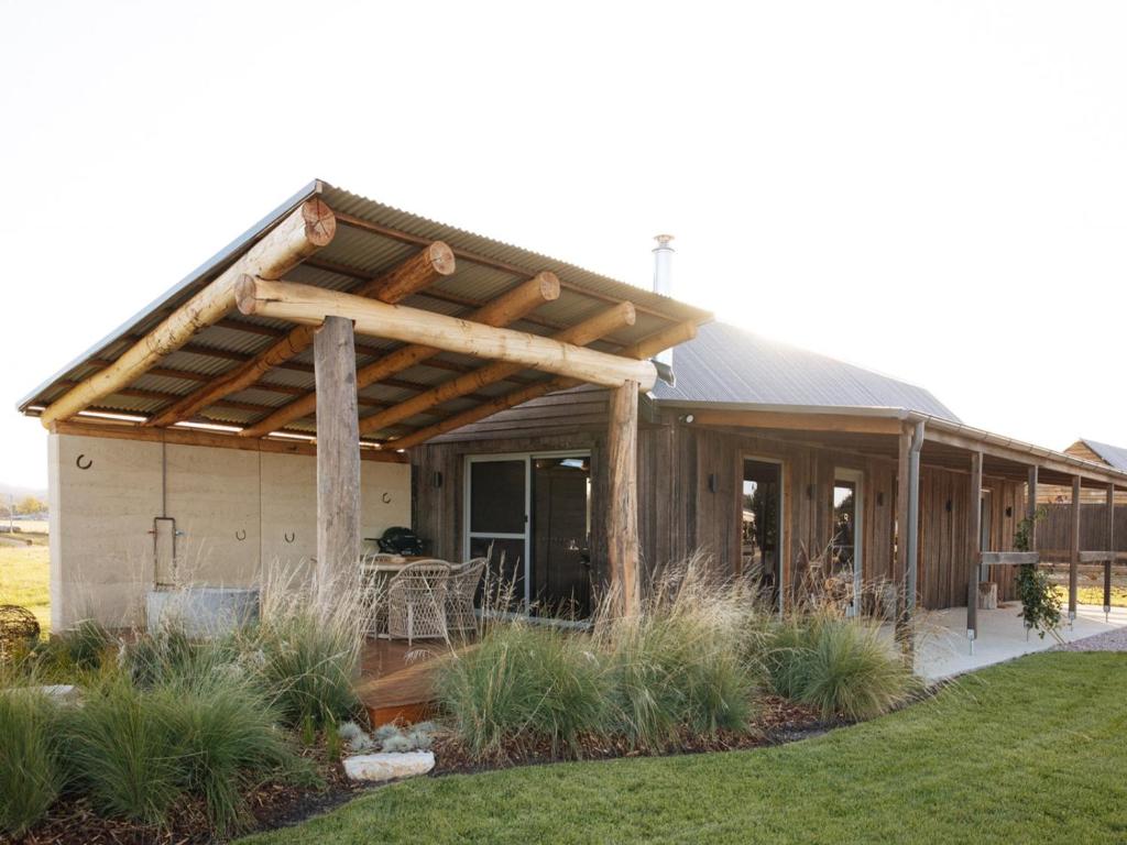 The Stables, St Helens