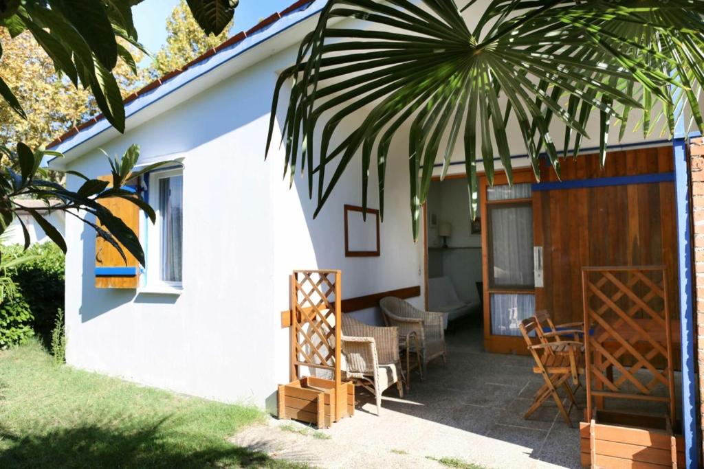 Villa Dinky 239 - 1
