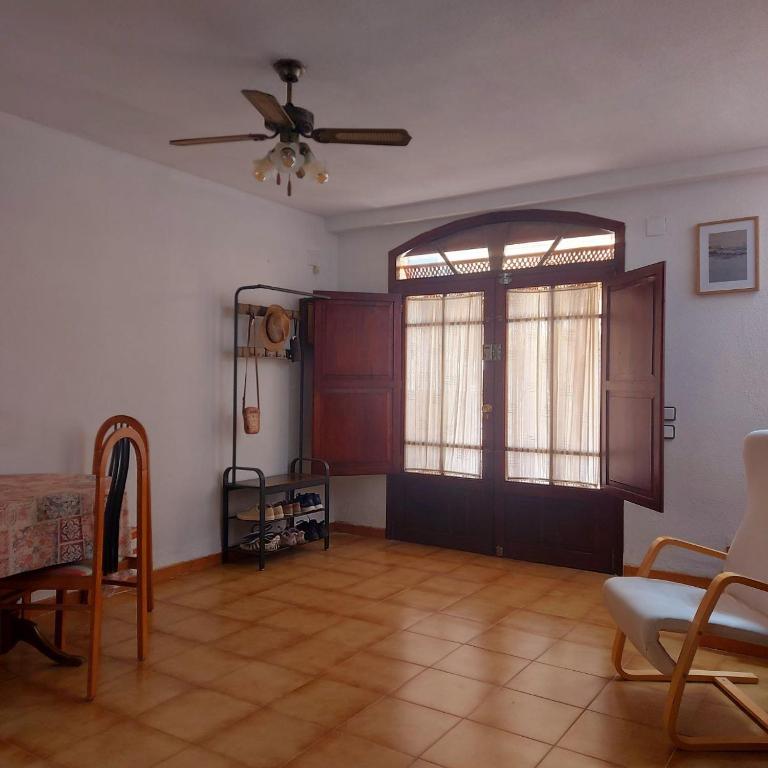 Spacious casa con 3 dormitorios para 9 personas y en primera línea del mar - 2