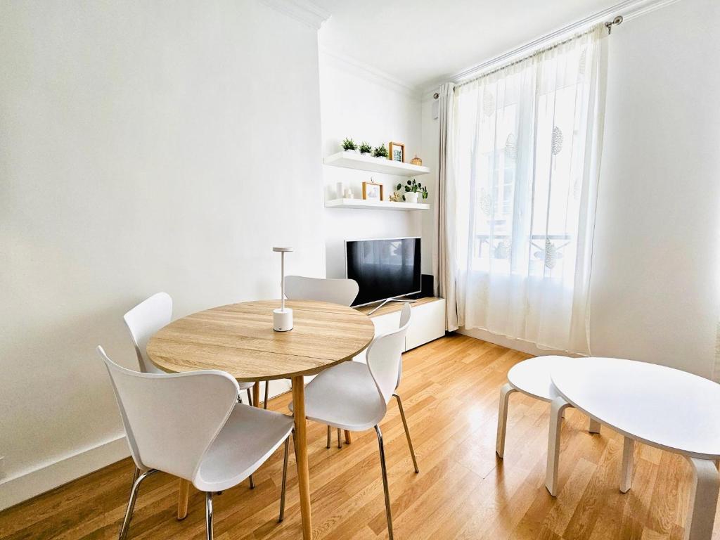 Cozy & Modern apartment l RER 20min to Paris Center, Saint-Germain-en-Laye